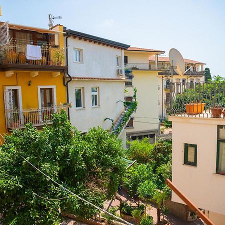Ottaviano Suite - Elegante Attico Vista Mare Taormina Kültér fotó