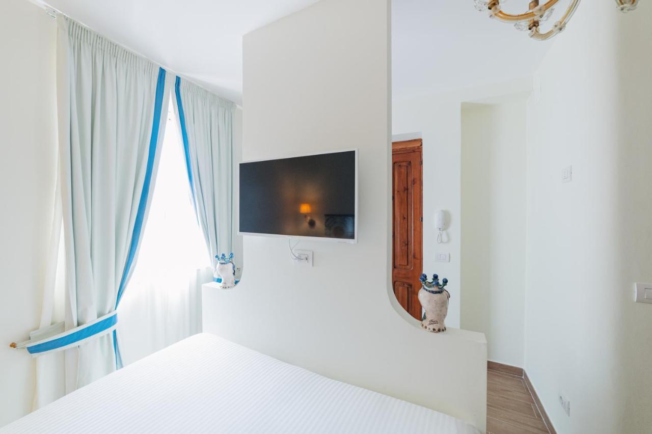 Ottaviano Suite - Elegante Attico Vista Mare Taormina Kültér fotó