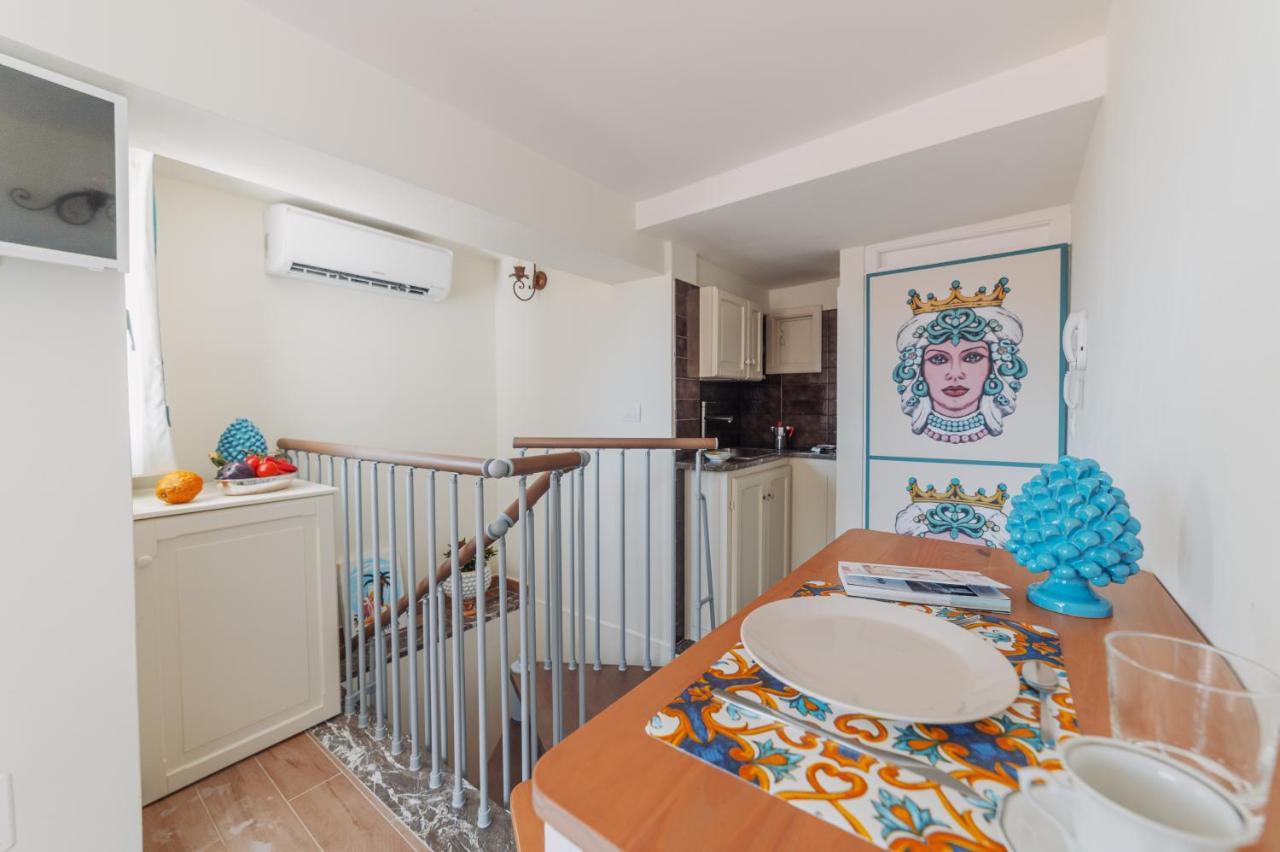 Ottaviano Suite - Elegante Attico Vista Mare Taormina Kültér fotó
